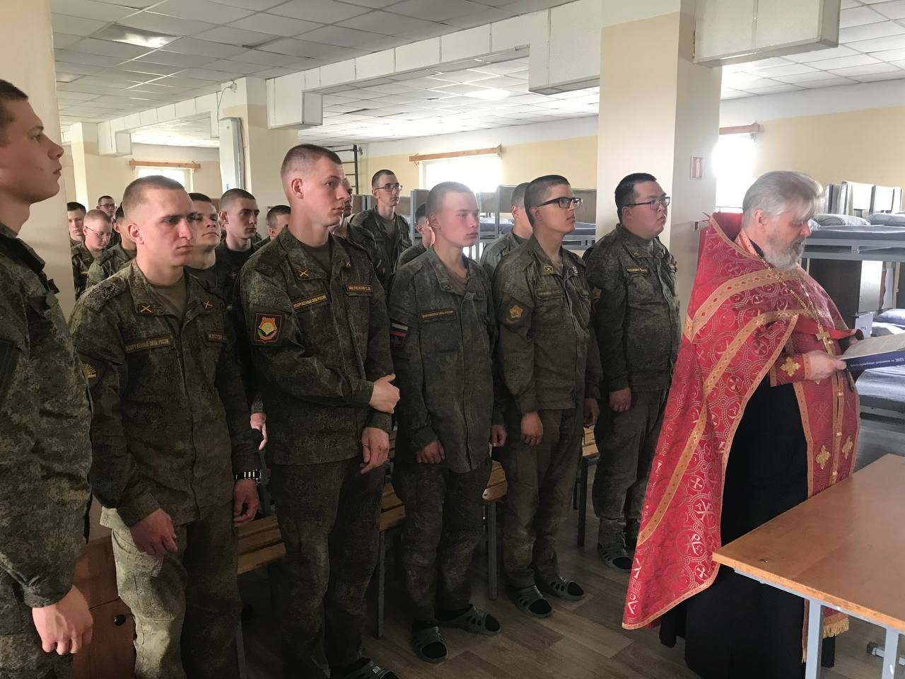 В уссурийском Арсенале благодарили Бога за Победу в Великой Отечественной войне