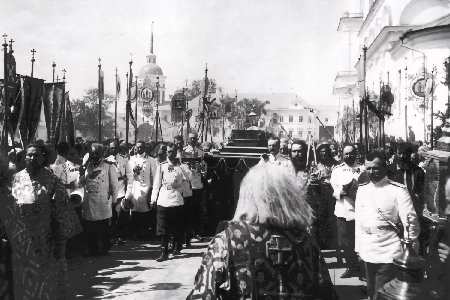 О ЧЁМ ПИШУТ «ВЕДОМОСТИ» В АВГУСТЕ 1903 г.: Через 6 дней после своего прославления преподобный Серафим Саровский явил чудо исцеления девочки из с. Осиновки (ныне Михайловского р-на)