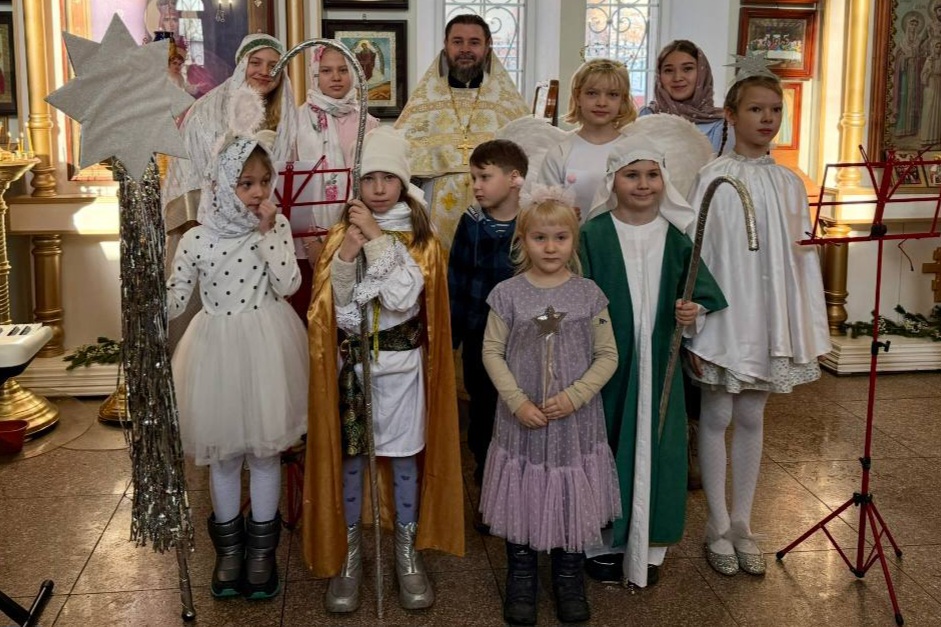 В Свято-Никольском храме прошел Рождественский концерт