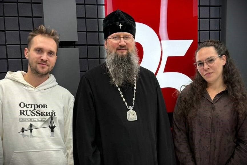 Новый выпуск программы «Мирское» посвящен монастырям