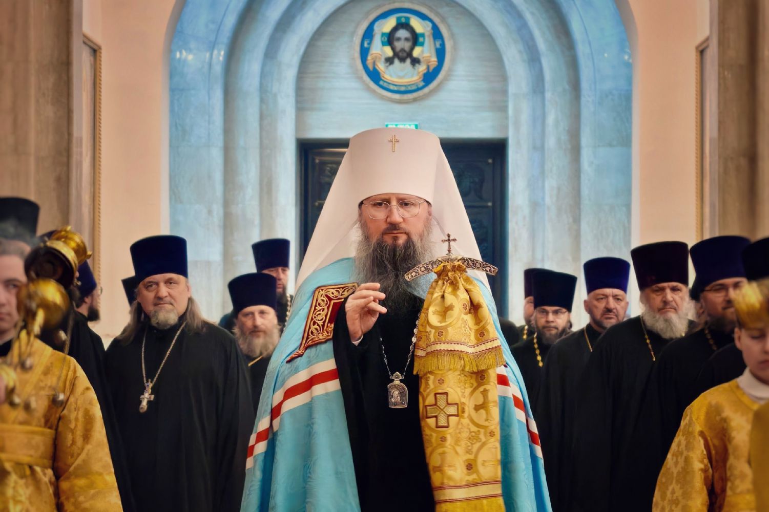 Митрополит Павел совершил вечерню с чином прощения в Спасо-Преображенском соборе