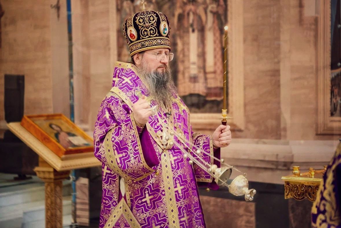 Глава митрополии возглавил всенощное бдение в главном храме Приморья