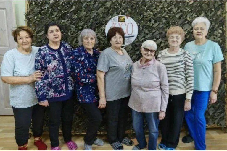 Тысяча мотков помощи: мастерская при храме Новомучеников и исповедников Церкви Русской сплела юбилейную маскировочную сеть для фронта