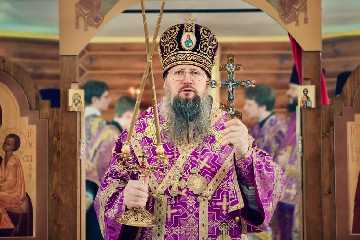 Глава митрополии возглавил Литургию и панихиду в храме села Яконовка