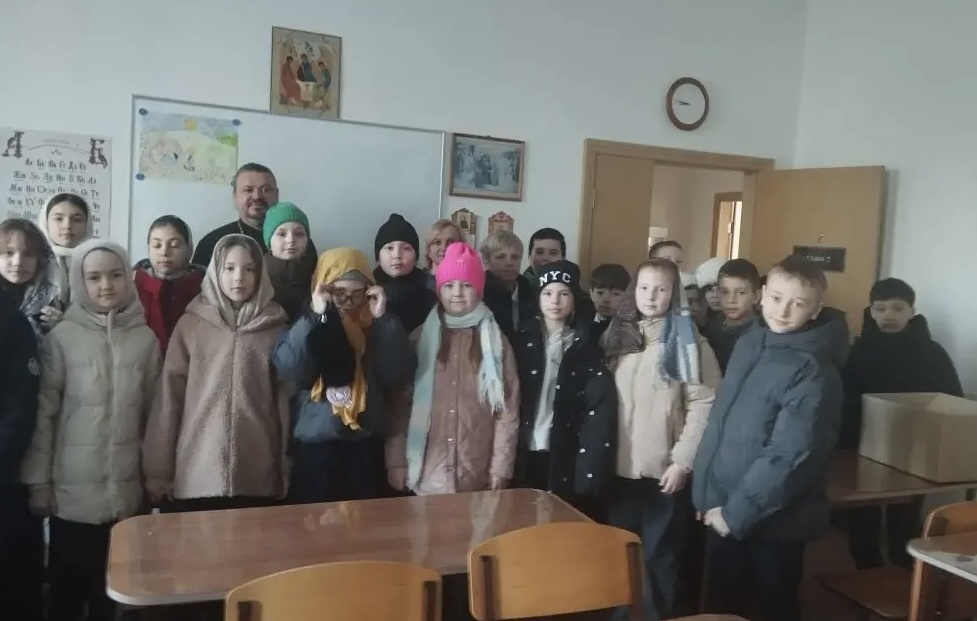 Экскурсия для школьников в Кафедральный Казанский собор г. Находки в рамках проекта «Помним историю, сохраняем традиции».